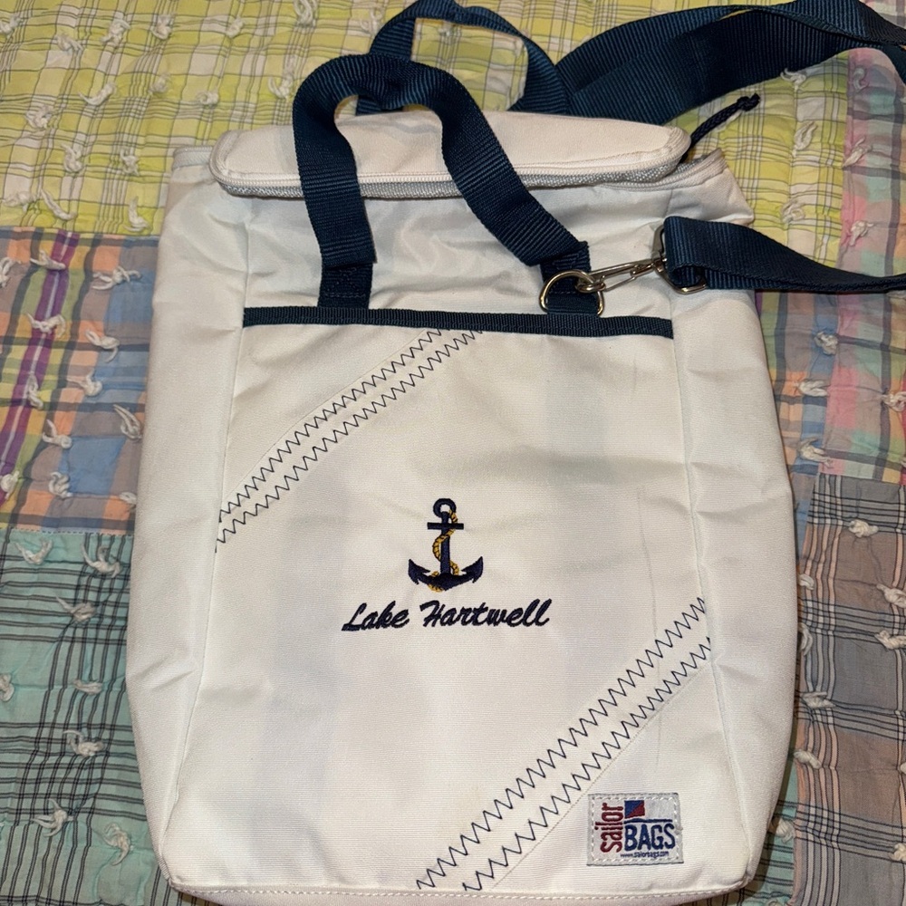 SailorBags Lake Hartwell Insulated Cooler Tote White Navy Nautical Bag Wine